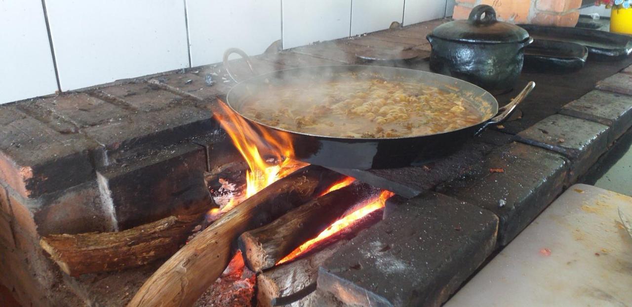 Hotel Fazenda Recanto Do Monte Alegre ปิราชู ภายนอก รูปภาพ