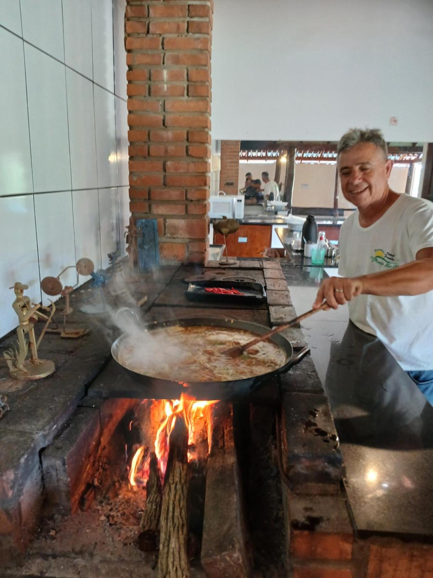 Hotel Fazenda Recanto Do Monte Alegre ปิราชู ภายนอก รูปภาพ