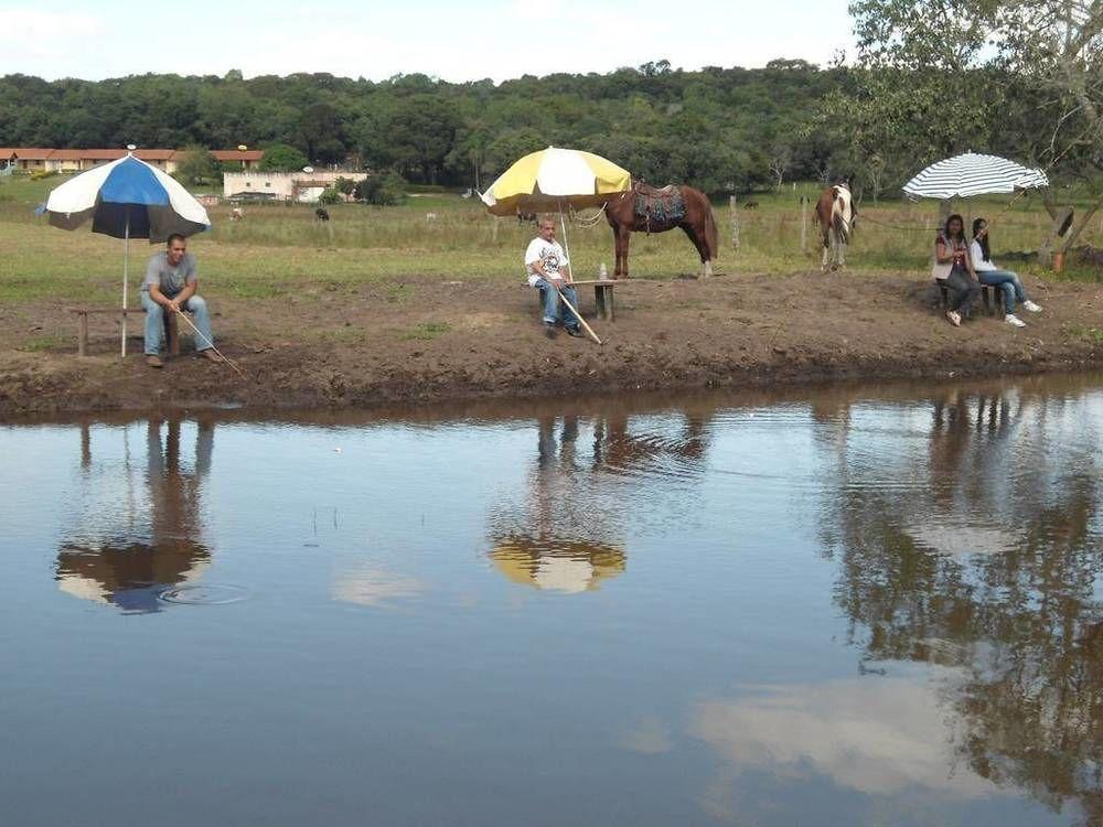 Hotel Fazenda Recanto Do Monte Alegre ปิราชู ภายนอก รูปภาพ