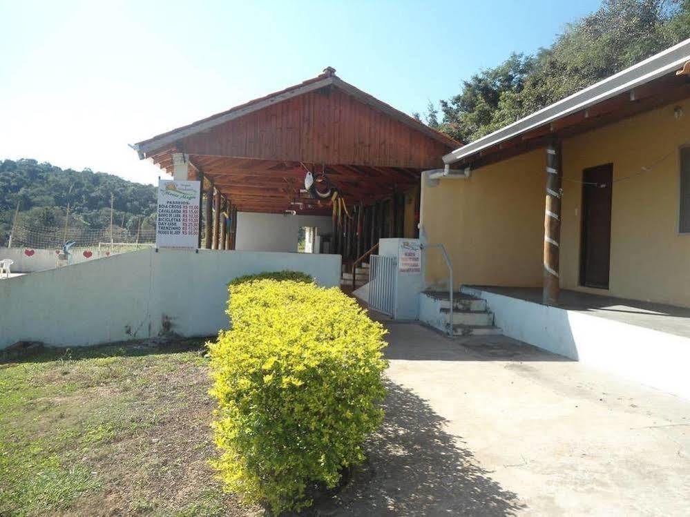 Hotel Fazenda Recanto Do Monte Alegre ปิราชู ภายนอก รูปภาพ
