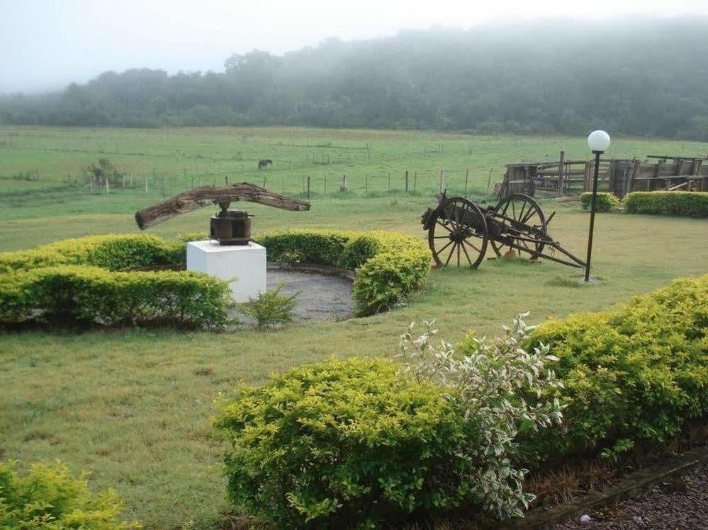 Hotel Fazenda Recanto Do Monte Alegre ปิราชู ภายนอก รูปภาพ